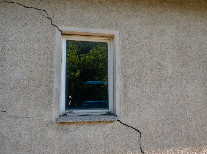 Cracked Wall Before Repair
